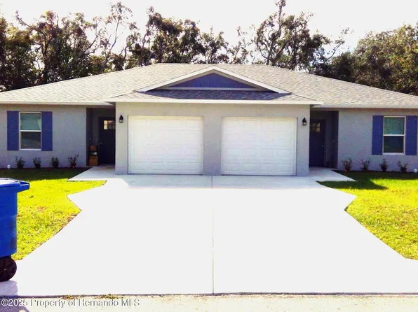 7412 & 7414 Canterbury St, Spring Hill, FL 34606