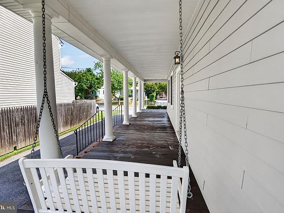 4th image of 5111 Lakeland Rd