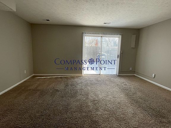 4th image of 165 Wittland Ln