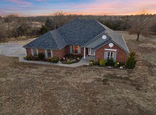 1202 N Cline Rd, Coffeyville, KS 67337