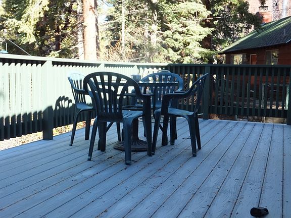 3rd image of 40829 Cherry Ln