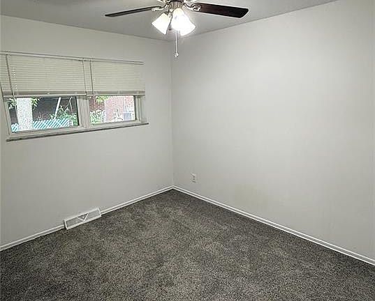 5th image of 11204 Liana Ln #204-206