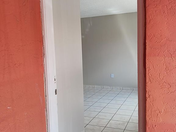 2nd image of 100 SW 110th Ave APT 104-1