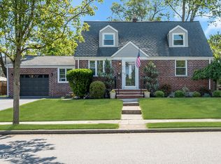 519 Ryeside Ave, New Milford, NJ 07646
