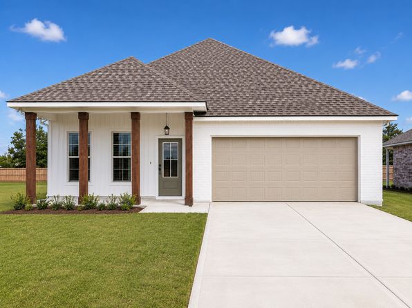 118 Nandina Dr