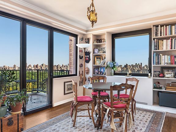 4th image of 10 W 66th St APT 30B