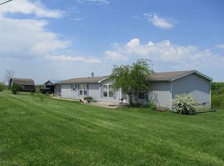 5709 Lenoxburg Rd, Falmouth, KY 41040