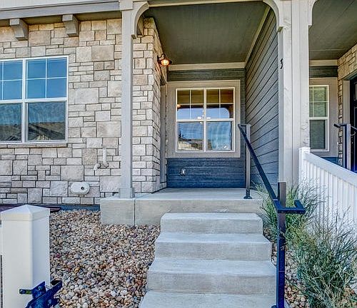 Entry - Not Actual Home - Finishes May Vary