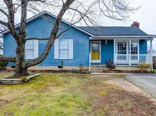 8407 Middle Loop, North Chesterfield, VA 23235