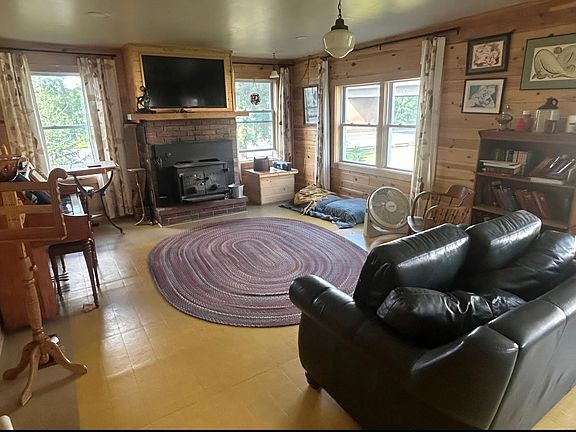 4th image of 504 Corey Ave