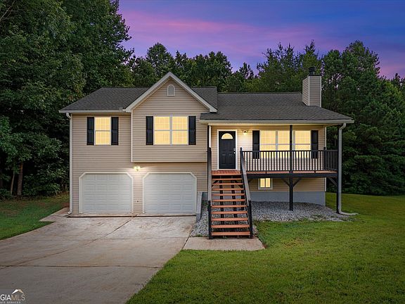 2nd image of 14 Cliff View Dr