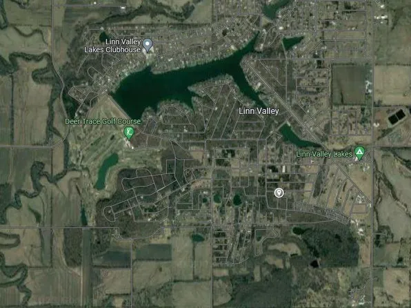 54 Maple Dr, Linn Valley, KS 66040