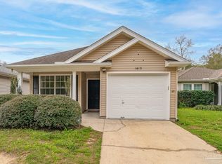 1613 Governors Dr, Pensacola, FL 32514