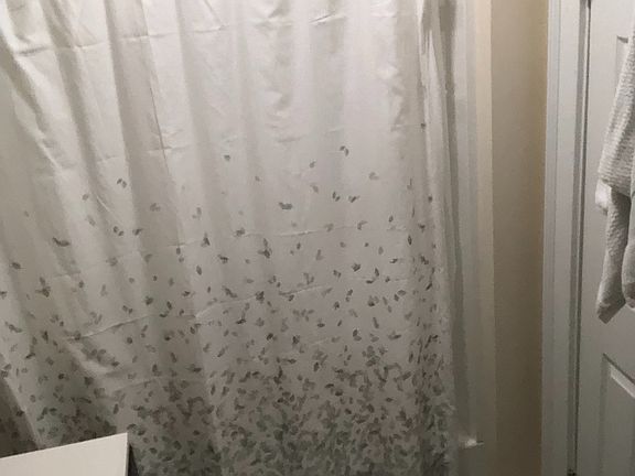 5th image of 2708 Grove Ave APT 2