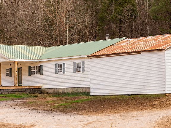 3rd image of 105 Pollock Hollow Rd