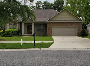 21460 Roundhouse Rd, Fairhope, AL 36532