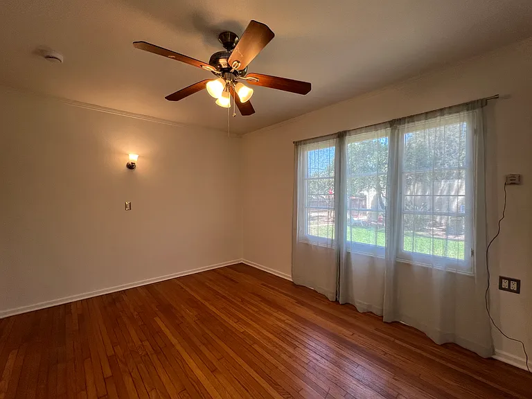 1171 Huntington Dr #D — Photo 24