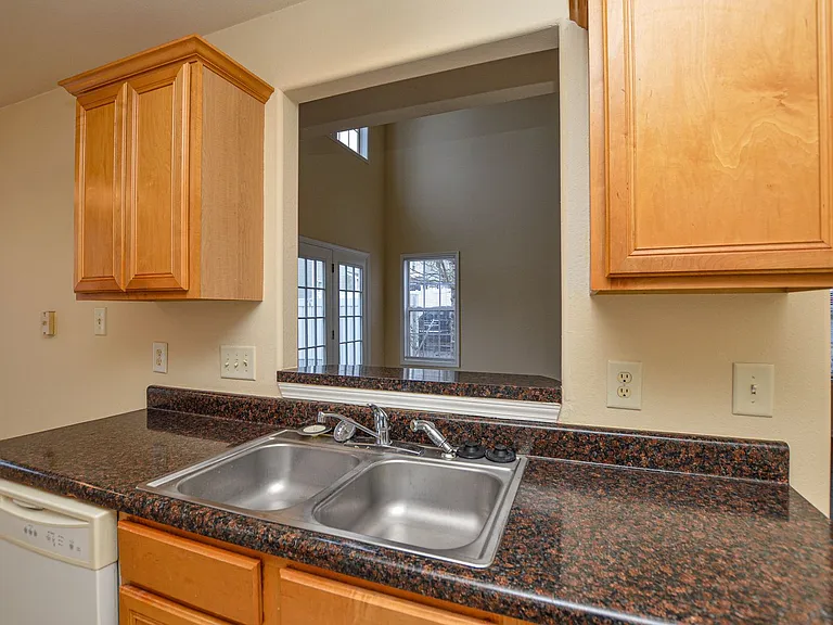 8415 Spirea Ct — Photo 13