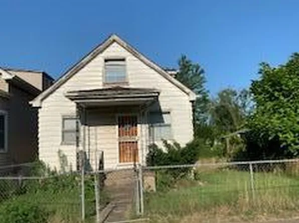 2561 W Adams St, Gary, IN 46407