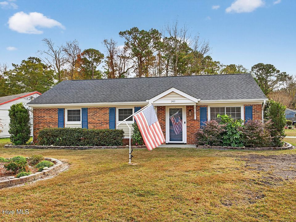 1st image of 141 Southwold Drive