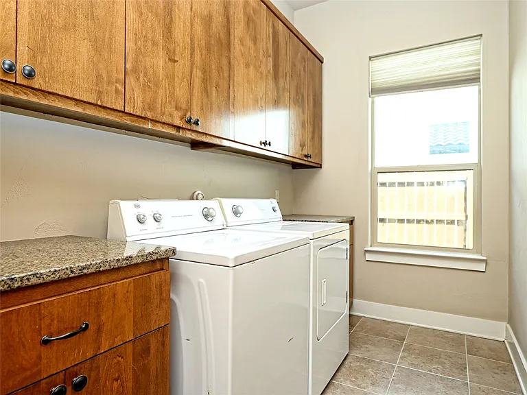 3001 Noack Dr — Photo 13
