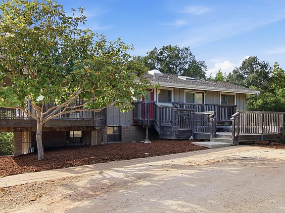 2nd image of 18 Middle Canyon Way #B