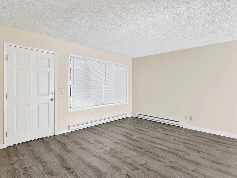 1418 Harris Ave — Photo 18