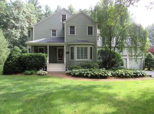 15 Shannon Cir, Westford, MA 01886