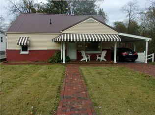 2838 Washington Ave, Saint Albans, WV 25177