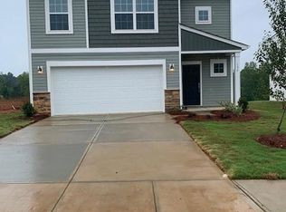 136 Brentwood Dr, Statesville, NC 28625