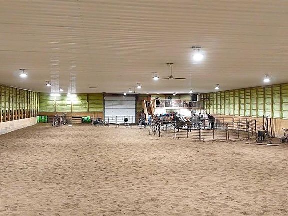 2nd image of 69077 Range Road 194 Rural Greenview #16