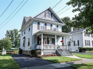 30 Clinton St, Avon, NY 14414