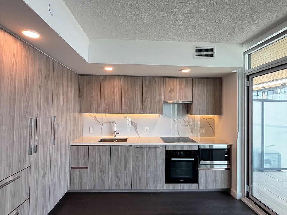 1st image of 1 Concord Cityplace Way #6208