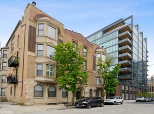 747 N Sedgwick St APT 3N, Chicago, IL 60654