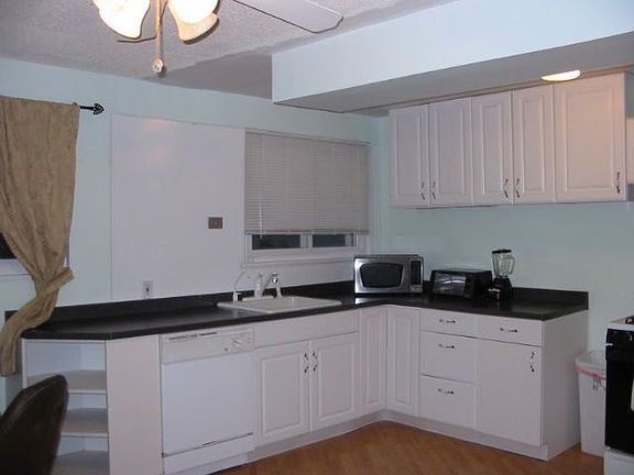 New Spacious Kitchen