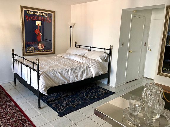 Living/Bedroom
