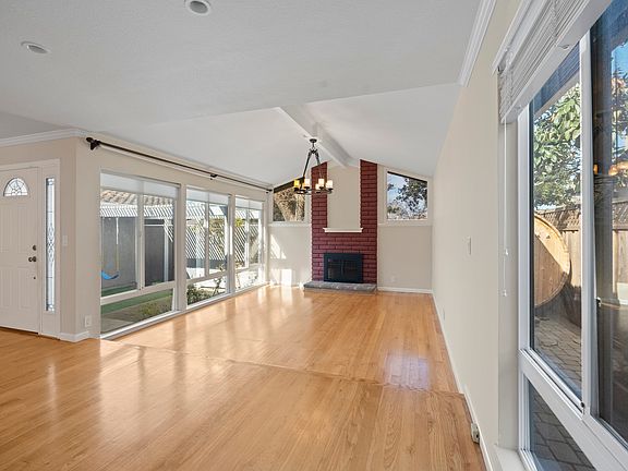 2nd image of 880 Hollenbeck Ave