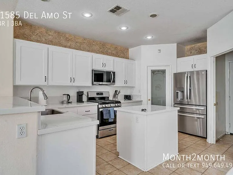 21585 Del Amo St — Photo 13