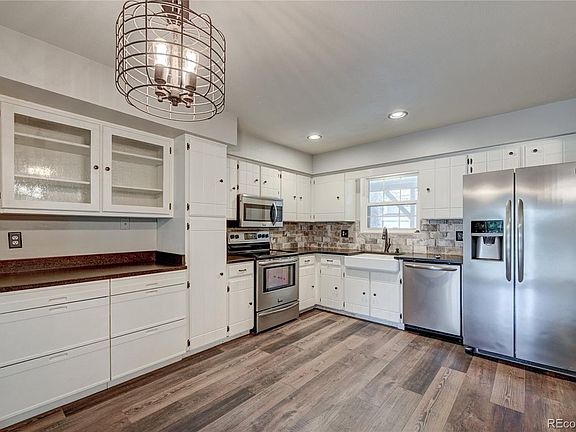 5th image of 2836 S Wheeling Way