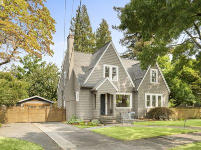 3835 NE Alameda St, Portland, OR, 97212