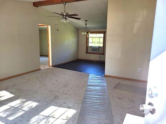 3rd image of 10817 Hiawatha Dr