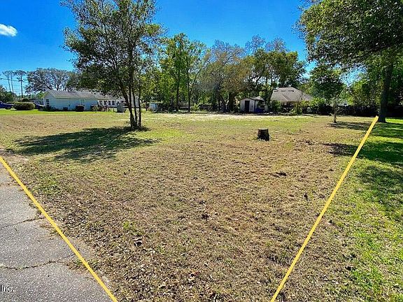 2nd image of 11820 WATER BLUFF Lane W