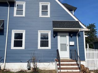 16 Church Grn, Aberdeen, MD 21001