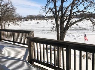 1624 Bay Oaks Dr, Albert Lea, MN 56007