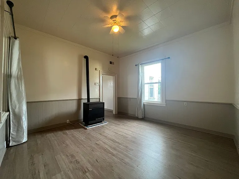 724 B St #1-4 — Photo 6