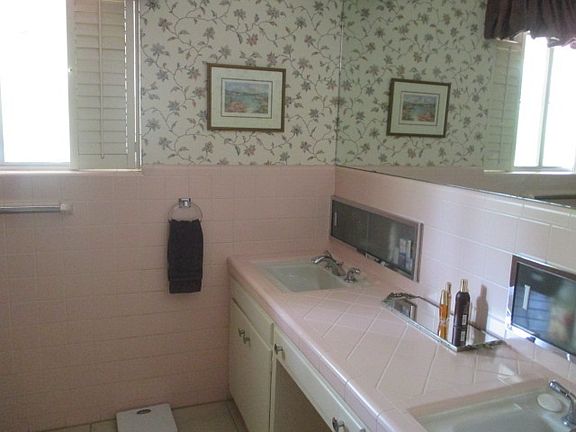 4th image of 600 Richardson Dr