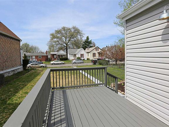 3rd image of 4712 Adkins Ave