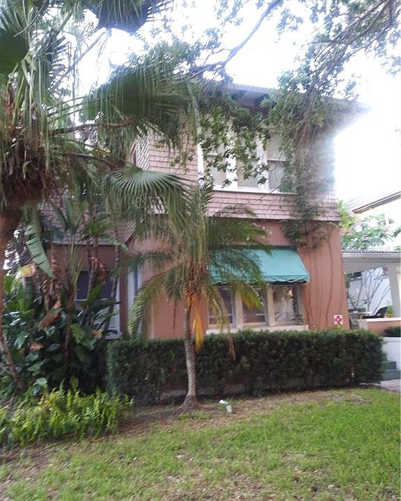 2nd image of 115 5th Ave NE