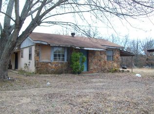 1565 Brawner Loop, Cedarville, AR 72932