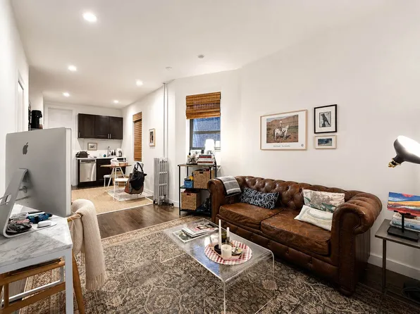 139 Mulberry Street image 1 of 6